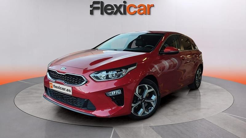 Usado Kia Ceed 101 CV (74 kW) 2020 Rojo Utilitario