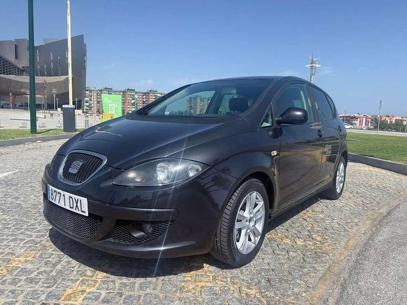 Negro Usado 2006 Seat Altea Stylance Monovolumen | 4899 € (Un poco caro) - Imagen 1/4