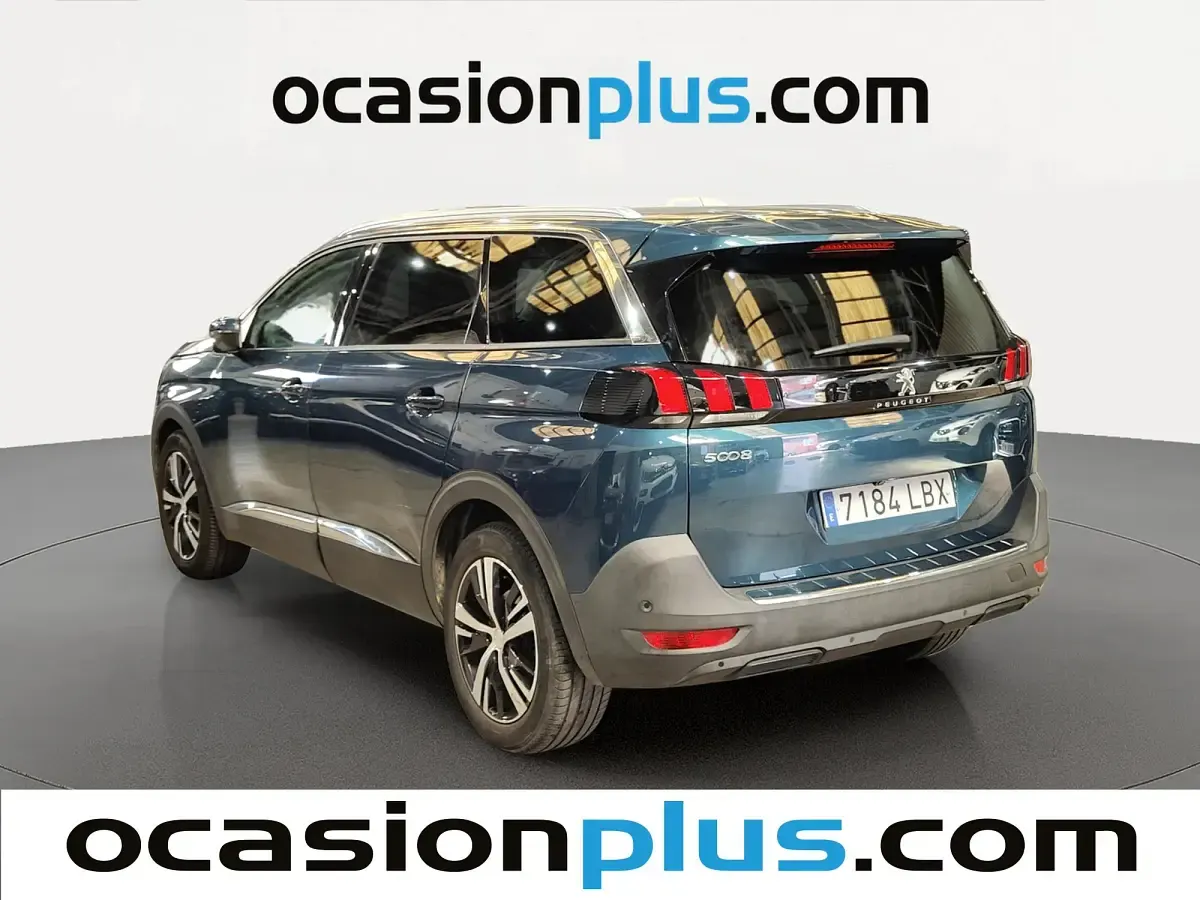 Usado Peugeot 5008 Allure 130 CV (95 kW) 2019 Azul SUV