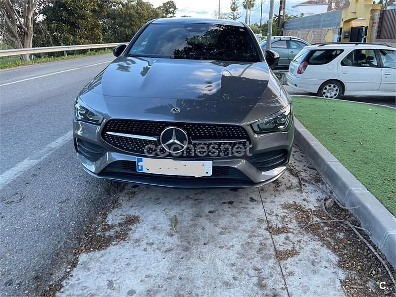Usado Mercedes CLA200 150 CV (110 kW) 2021 Gris / plata Berlina