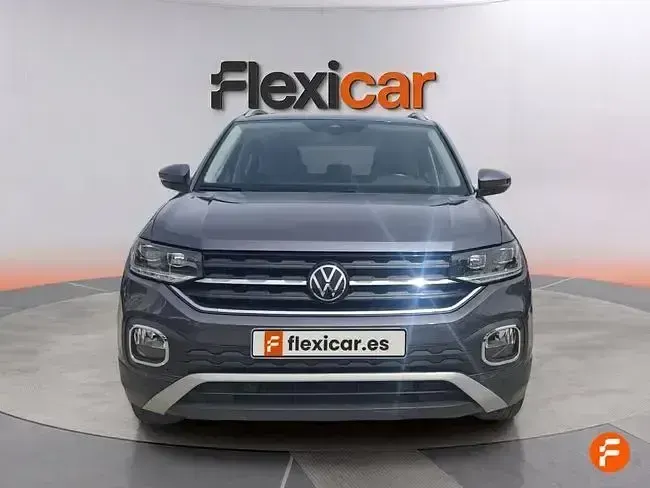 Usado VW T-Cross Advance 150 CV (110 kW) 2022 Gris SUV