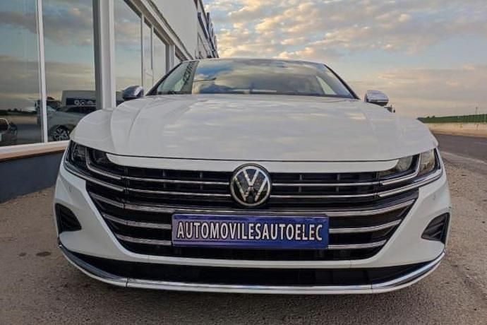 Usado VW Arteon R-line 150 CV (110 kW) 2021 Blanco Berlina
