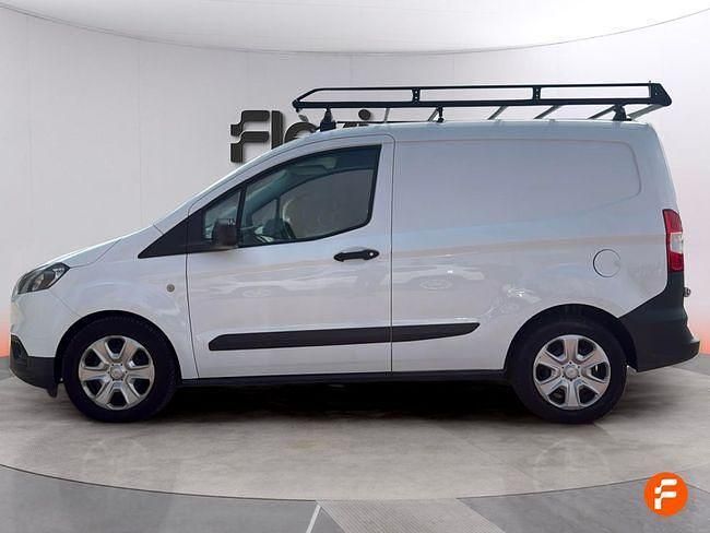 Usado Ford Tourneo Courier Sport 100 CV (73 kW) 2019 Blanco Monovolumen