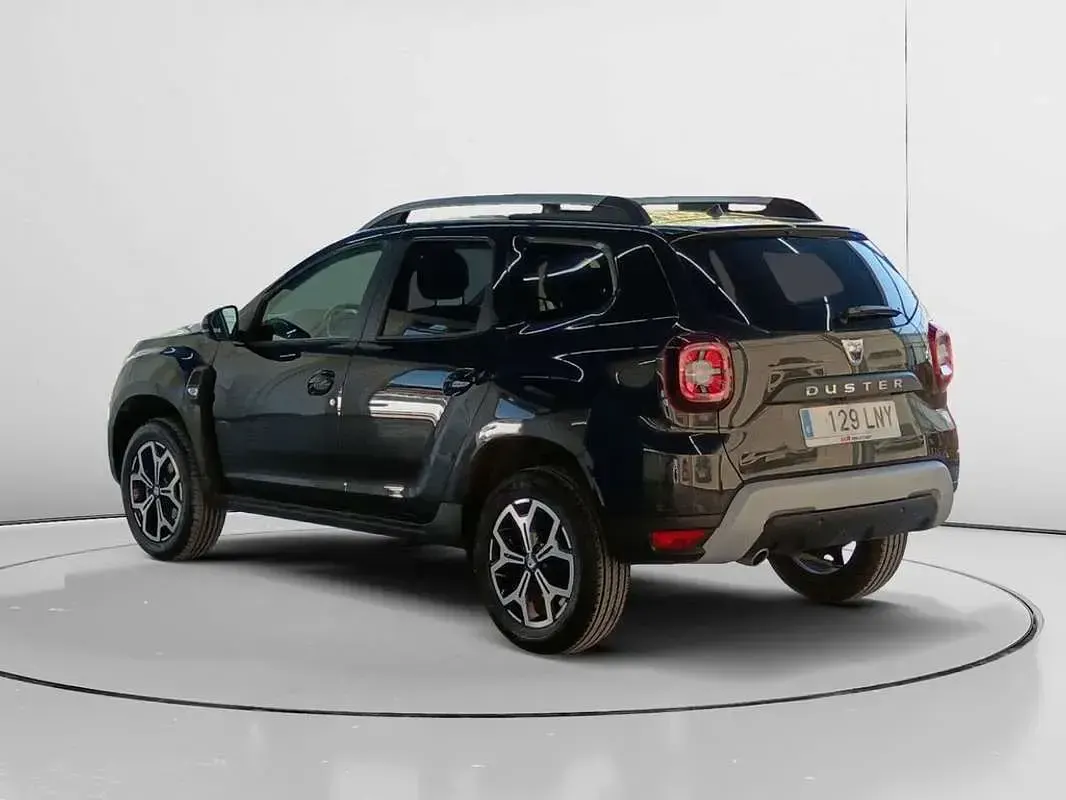 Usado Dacia Duster 102 CV (75 kW) 2021 Negro SUV