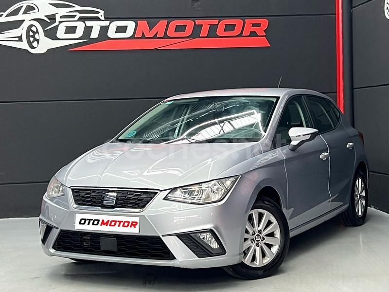 Usado Seat Ibiza Style 80 HP (58 kW) 2019 Cinzento Sedan