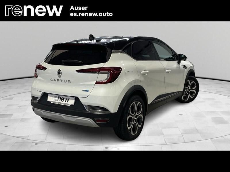 Usado Renault Captur Zen 143 CV (105 kW) 2022 Blanco SUV