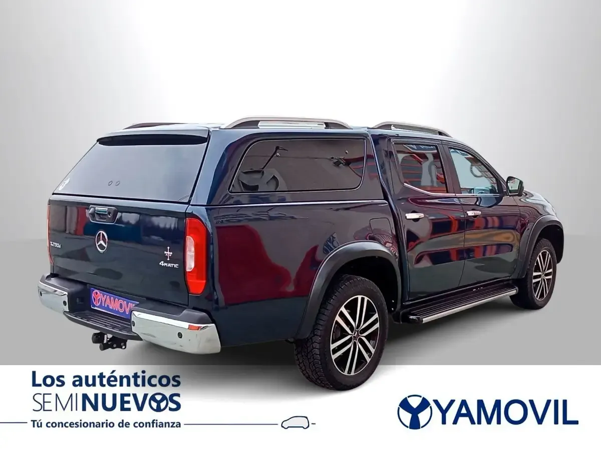 Usado Mercedes X250 190 CV (139 kW) 2018 Azul Pickup/Camioneta