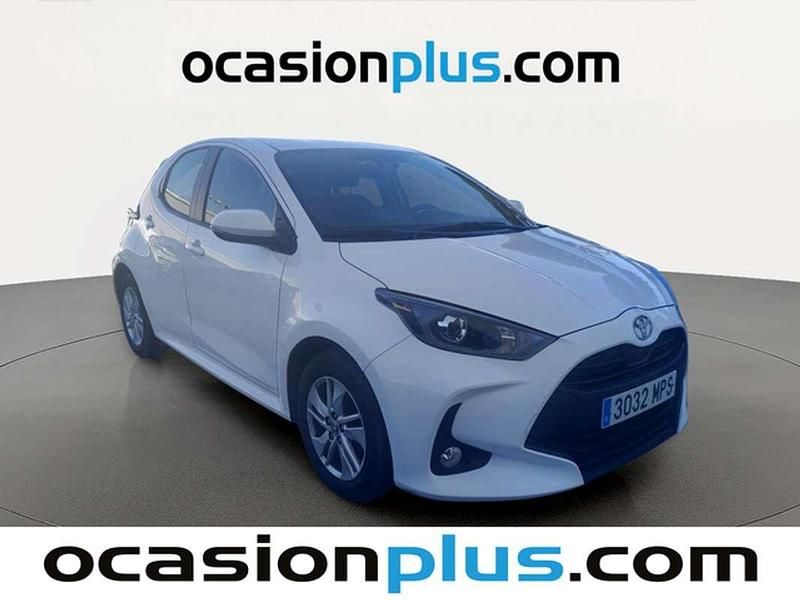 Usado Toyota Yaris Edition 125 CV (91 kW) 2024 Blanco Utilitario