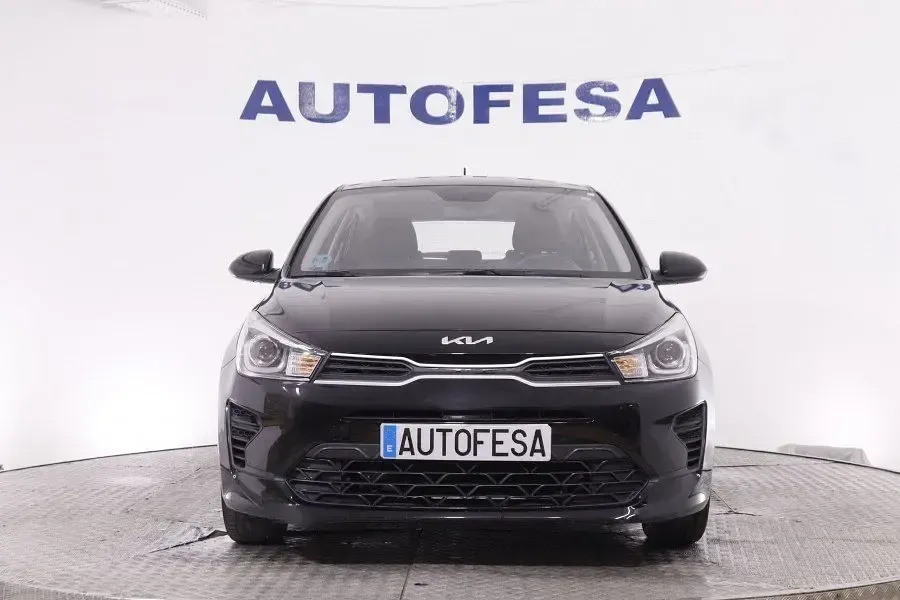 Usado Kia Rio 84 CV (61 kW) 2022 Negra