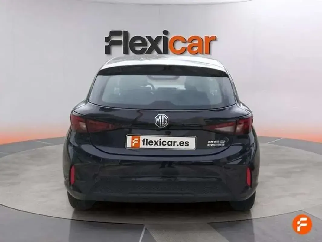 Usado MG MG3 196 CV (144 kW) 2024 Negro Utilitario