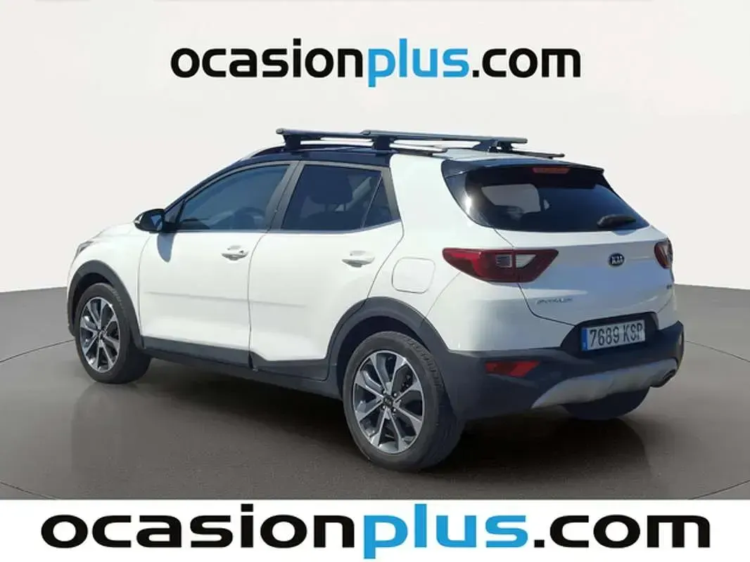 Usado Kia Stonic 101 CV (74 kW) 2018 Blanco SUV