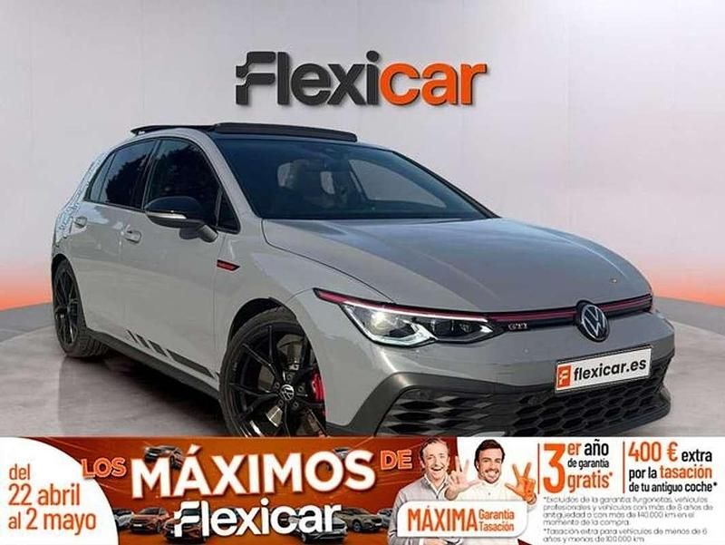 Usado VW Golf VII GTI 300 CV (220 kW) 2021 Gris Utilitario