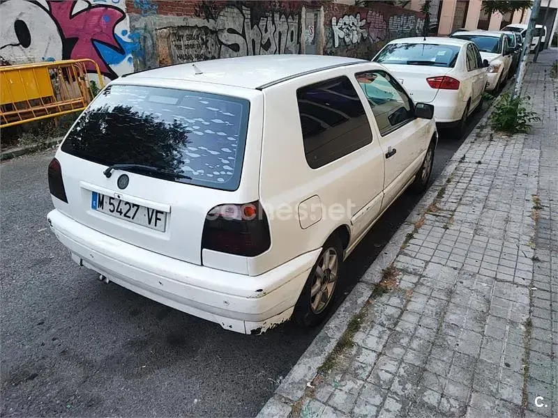 Usado VW Golf III Match 90 CV (66 kW) 1997 Blanco Berlina