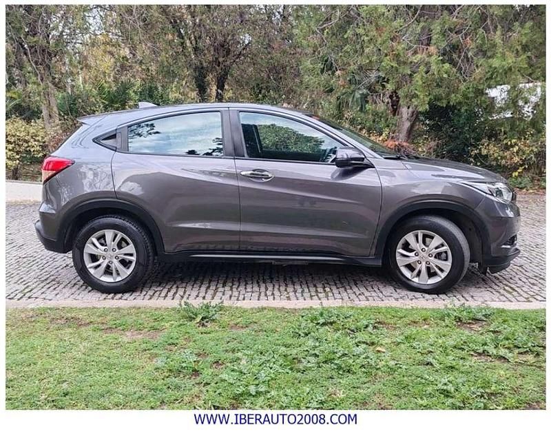 Usado Honda HR-V Elegance 120 CV (88 kW) 2018 Plateado SUV