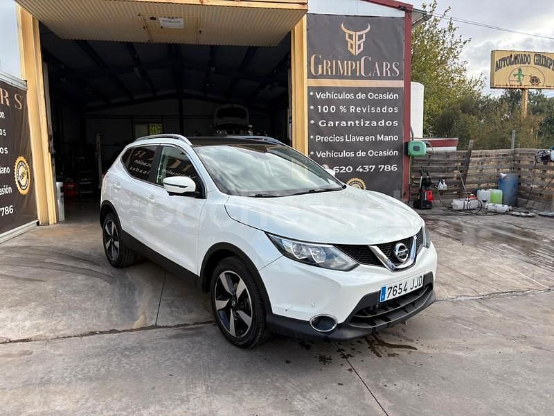 Usado Nissan Qashqai N-TEC 130 CV (95 kW) 2015 Blanco SUV