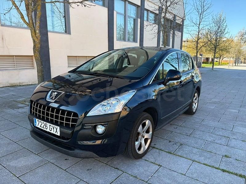 Usado Peugeot 3008 Premium 112 CV (82 kW) 2010 Azul Familiar