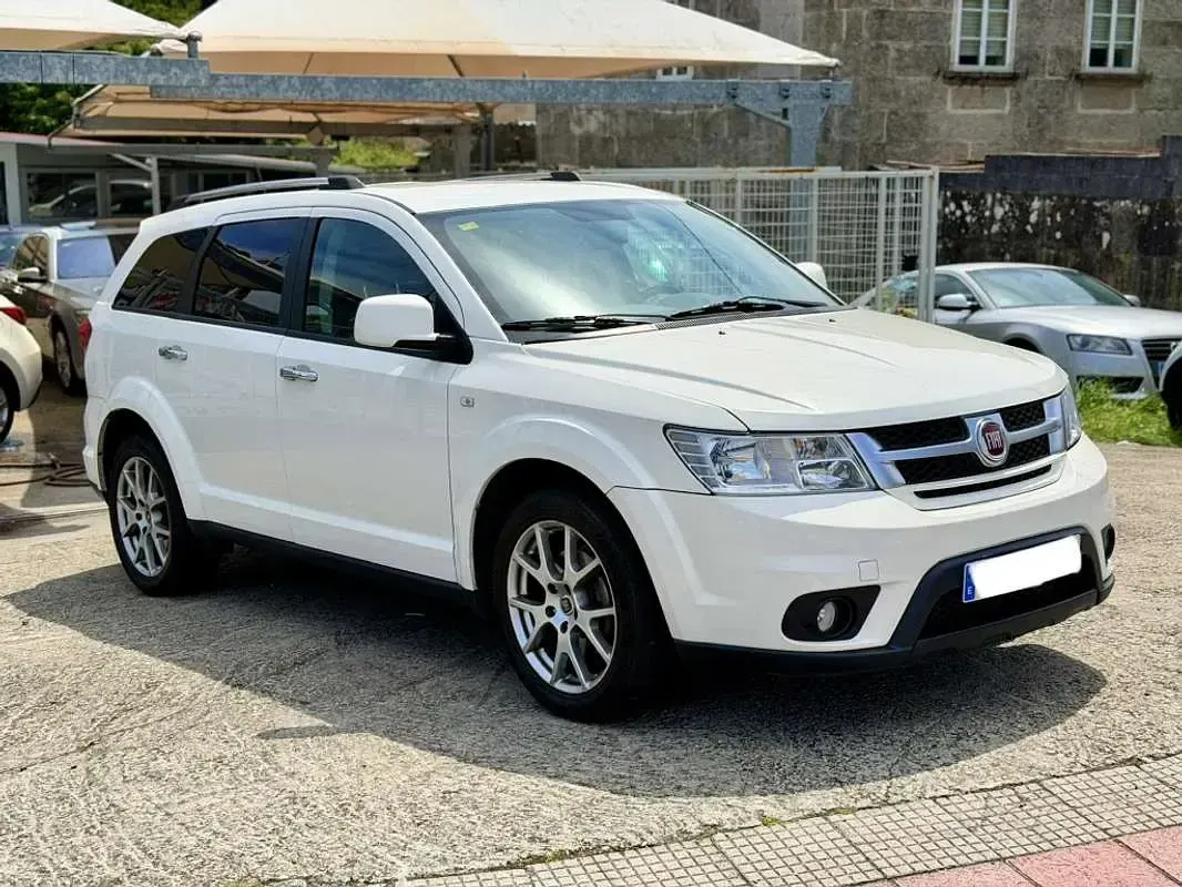 Usado Fiat Freemont 140 CV (102 kW) 2014 Blanco SUV