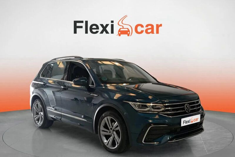 Azul Usado 2021 VW Tiguan R-line SUV | 27.390 € (Un poco caro) - Imagen 1/4
