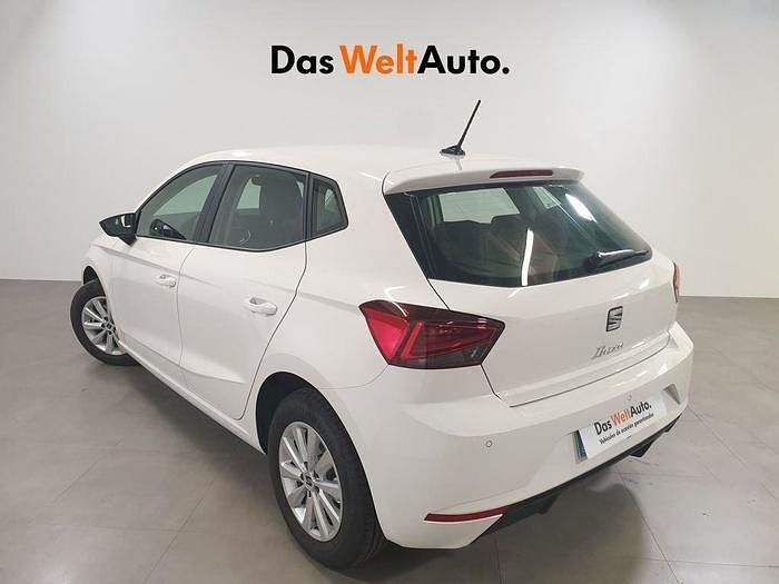 Usado Seat Ibiza Style 115 CV (84 kW) 2025 Blanco Utilitario