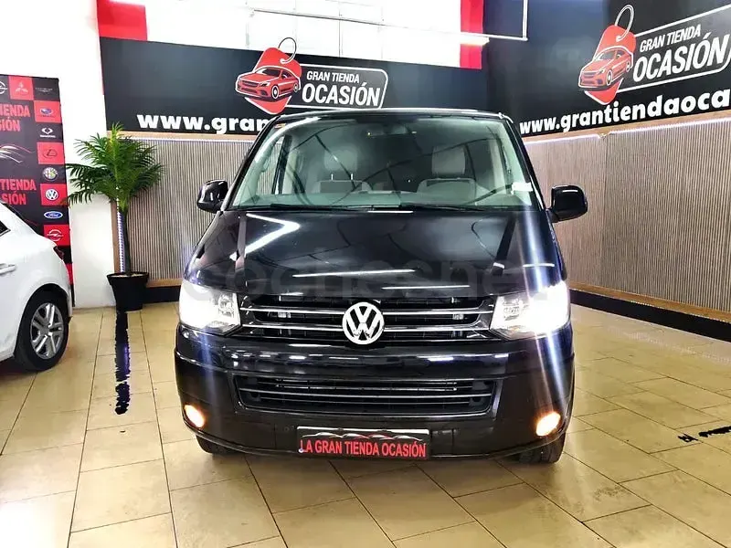 Usado VW Caravelle 180 CV (132 kW) 2015 Negro Van