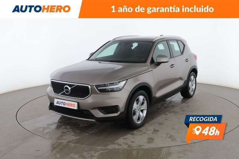 Beige Usado 2020 Volvo XC40 Momentum SUV | 22.666 € (Super precio) - Imagen 1/3