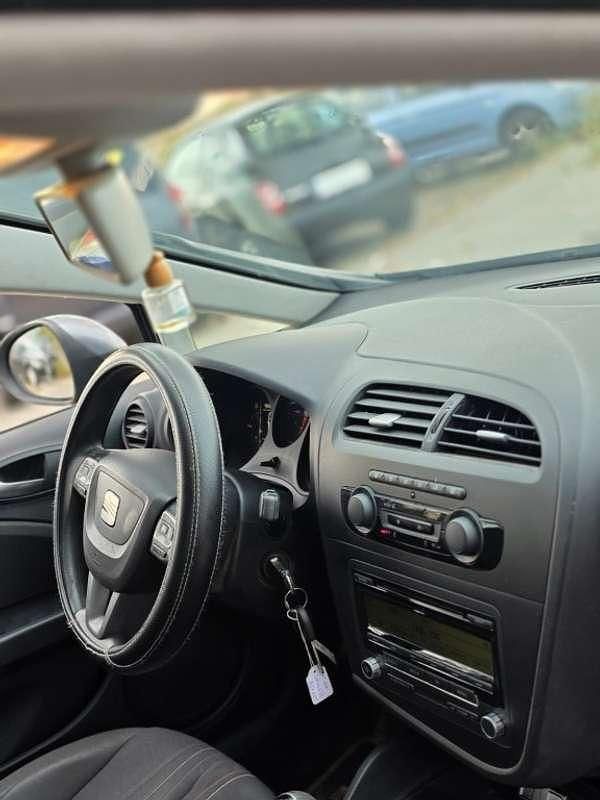 Usado Seat Leon Copa 90 CV (66 kW) 2013 Gris Utilitario