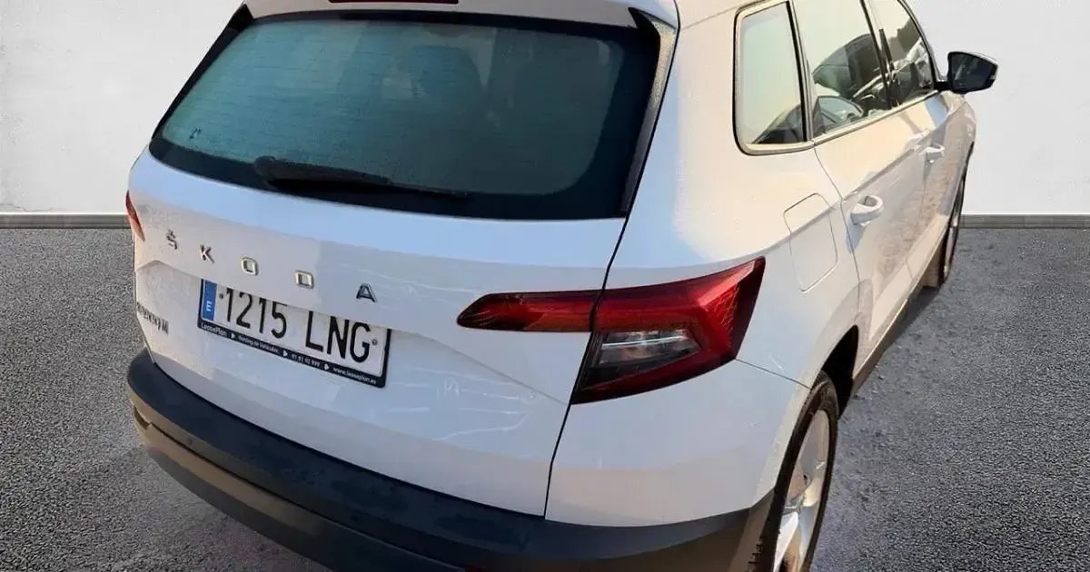 Usado Skoda Karoq Ambition 150 CV (110 kW) 2021 SUV