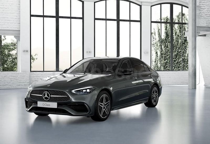 Usado Mercedes C220 200 CV (147 kW) 2022 Gris / plata Berlina