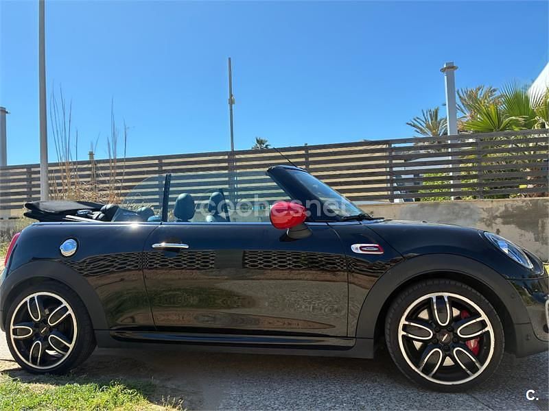 Usado Mini John Cooper Works Cabriolet 231 CV (169 kW) 2020 Negro Descapotable