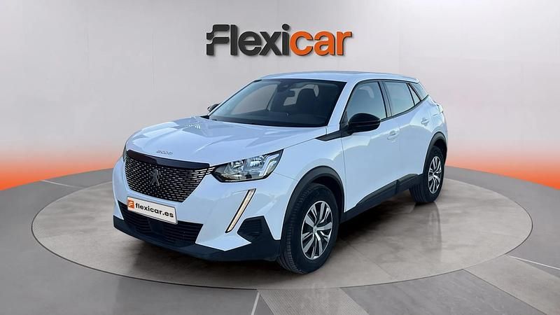 Usado Peugeot 2008 Active 110 CV (80 kW) 2022 Blanco SUV