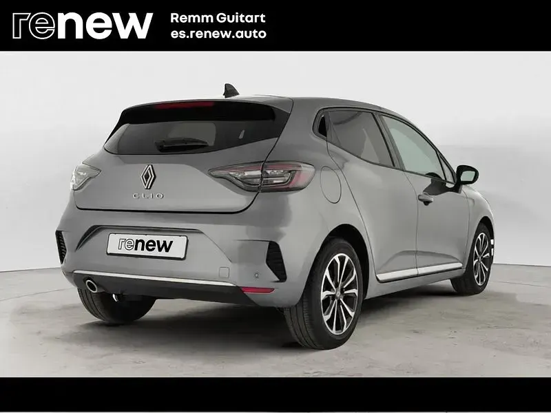Usado Renault Clio V Techno 100 CV (73 kW) 2025 Gris Berlina