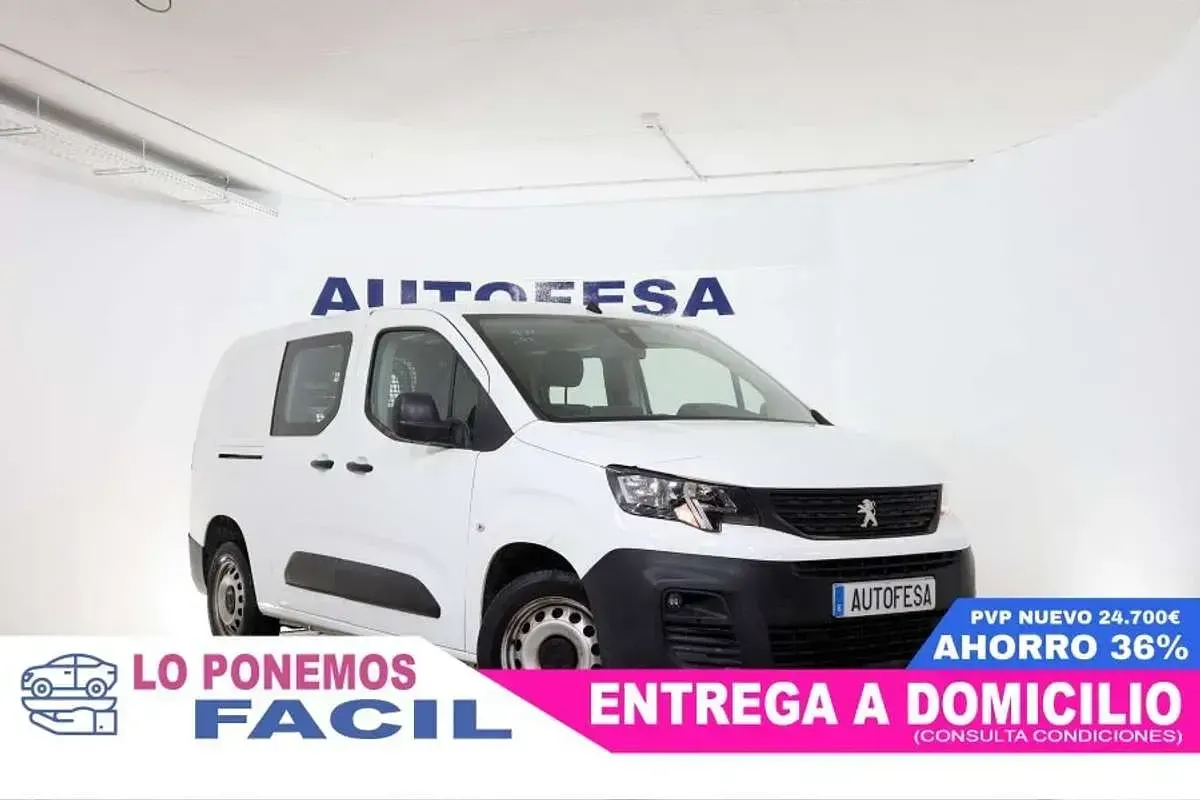 Usado Peugeot Partner S 101 CV (74 kW) 2020 Blanco Monovolumen