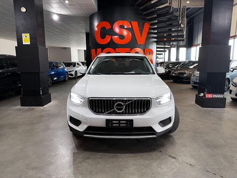 Usado Volvo XC40 Inscription 265 CV (194 kW) 2022 Blanco SUV