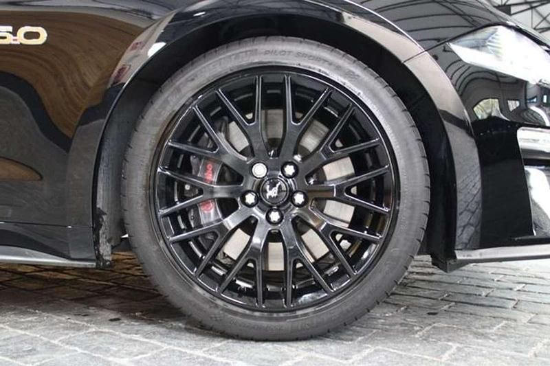 Usado Ford Mustang GT 450 CV (330 kW) 2021 Negro Coupe