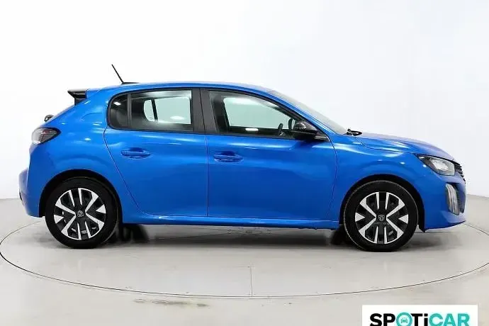 Usado Peugeot 208 Active 100 CV (73 kW) 2024 Utilitario