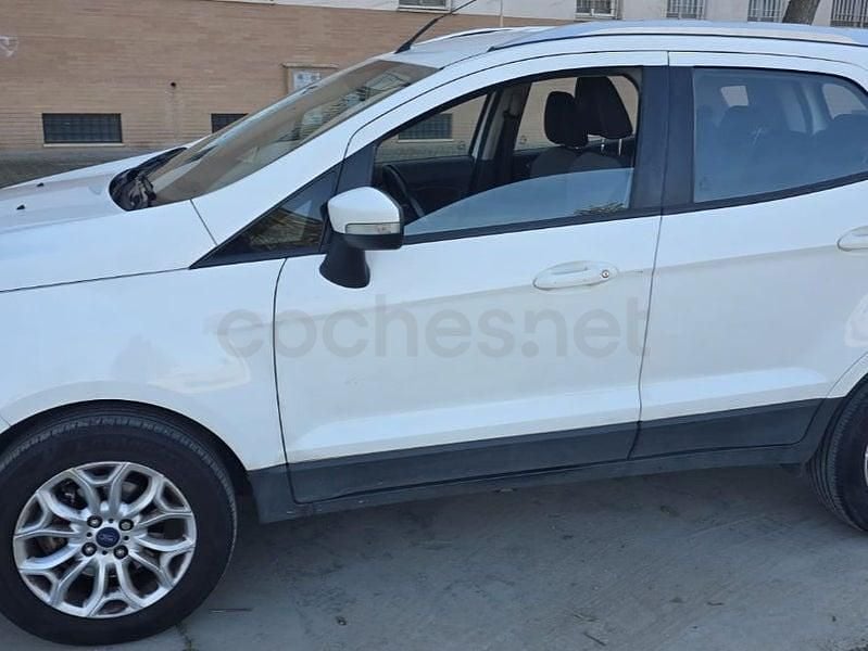 Usado Ford Ecosport Titanium 95 CV (69 kW) 2017 Blanco SUV