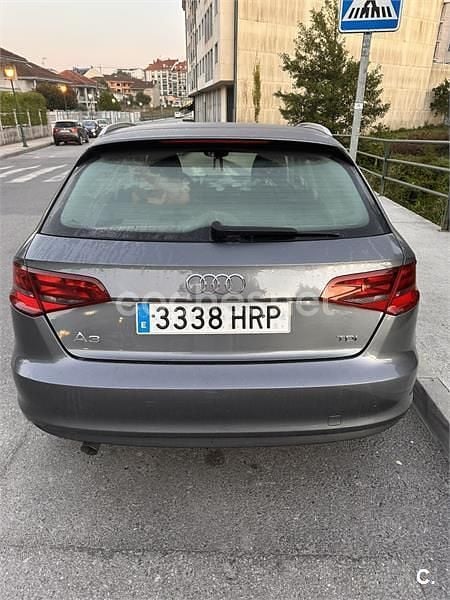 Gris / plata Usado 2013 Audi A3 Sportback Ambiente Berlina | 10.600 € (Precio justo) - Imagen 1/4