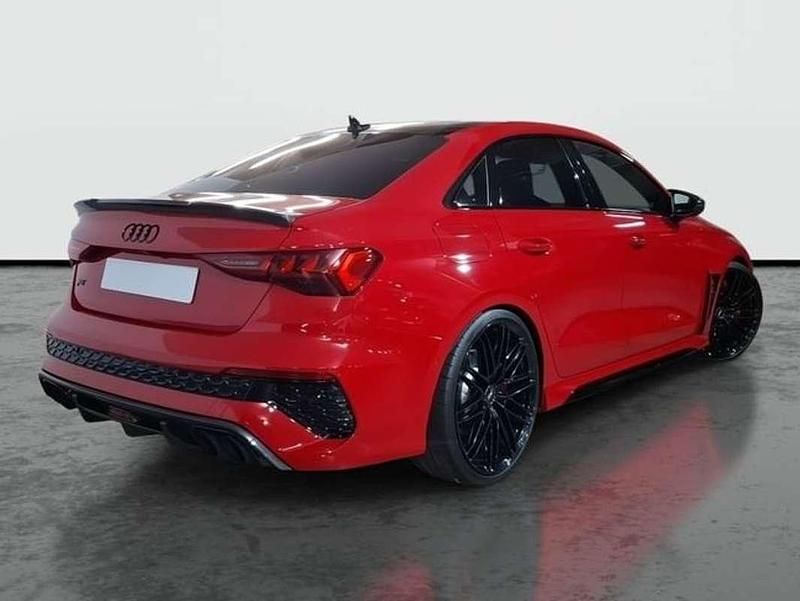 Usado Audi A3 Sport 400 CV (294 kW) 2024 Rojo Berlina