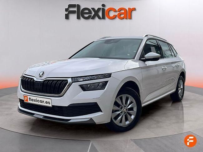 Usado Skoda Kamiq Ambition 110 CV (80 kW) 2021 Blanco SUV