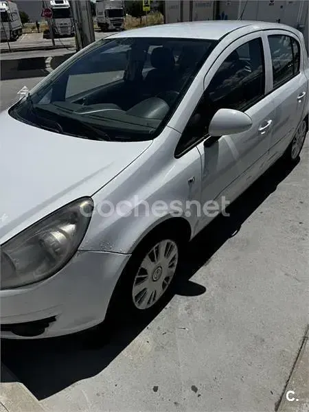 Usado Opel Corsa Cosmo 75 CV (55 kW) 2007 Blanco Utilitario
