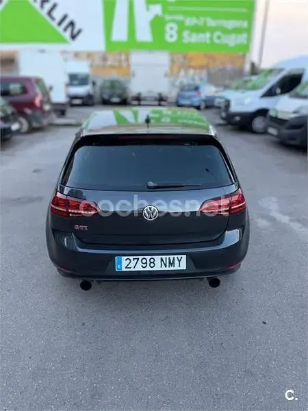 Usado VW Golf VII GTI 230 CV (169 kW) 2015 Gris / plata Berlina