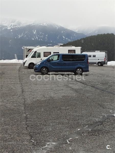 Azul Usado 2021 Renault Trafic Equilibre Monovolumen | 25.900 € (Precio justo) - Imagen 1/4