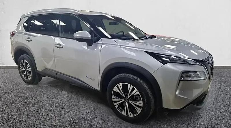 Usado Nissan X-Trail N-Connecta 158 CV (116 kW) 2024 Lunar white SUV