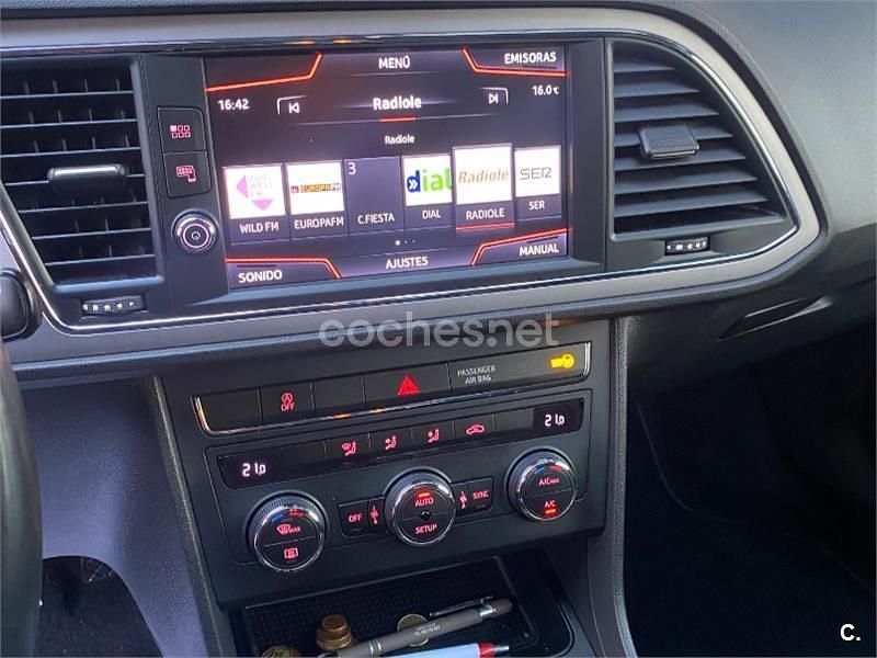 Azul Usado 2019 Seat Leon ST Reference Familiar | 16.000 € (Un poco caro) - Imagen 1/4