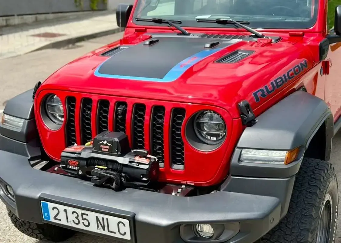 Usado Jeep Wrangler Unlimited Rubicon 381 CV (280 kW) 2021 Rojo SUV