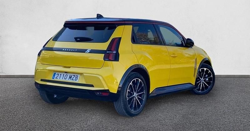 Usado Renault 5 E-Tech Iconic 110 kW (150 CV) 2025