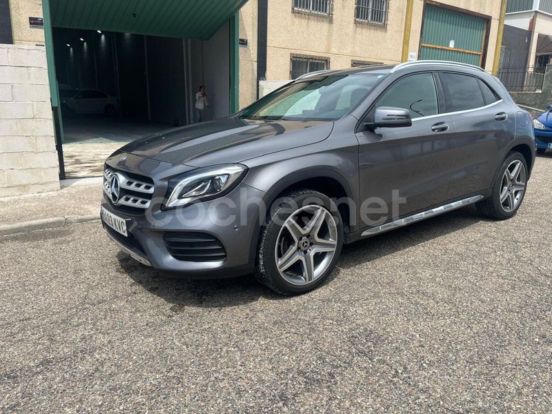 Gris / plata Usado 2019 Mercedes GLA200 SUV | 25.900 € (Precio justo) - Imagen 1/4