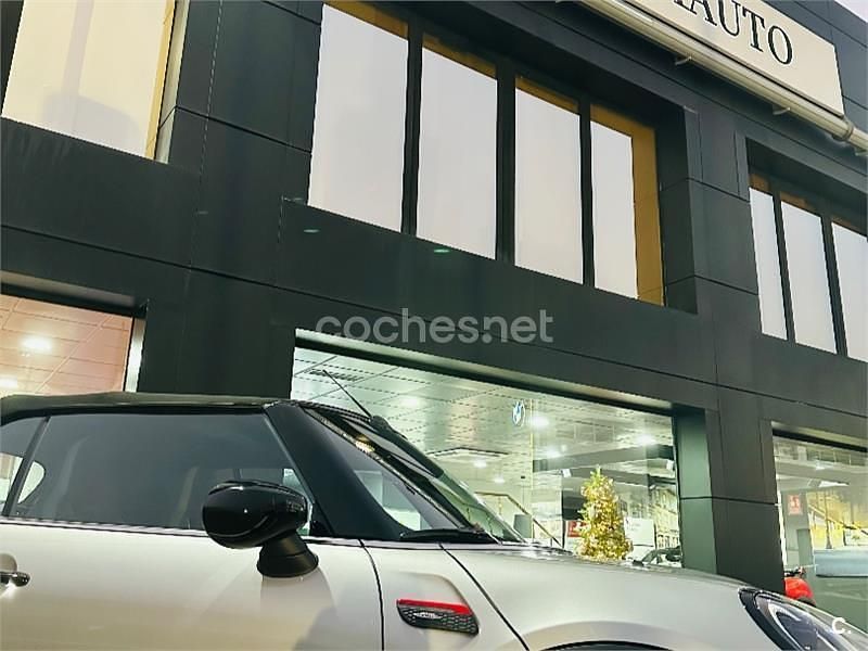 Gris / plata Usado 2024 Mini John Cooper Works Cabriolet Descapotable | 41.000 € (Precio justo) - Imagen 1/4