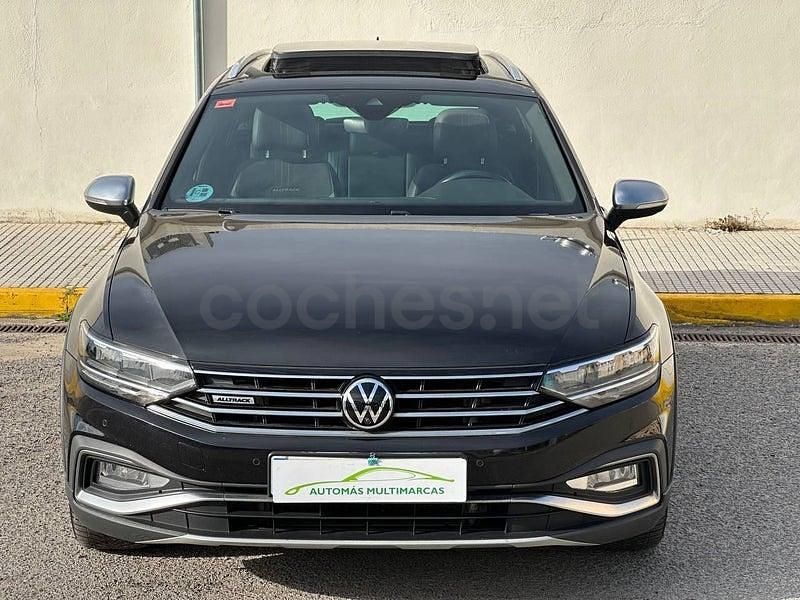 Usado VW Passat Alltrack 200 CV (147 kW) 2021 Negro Familiar