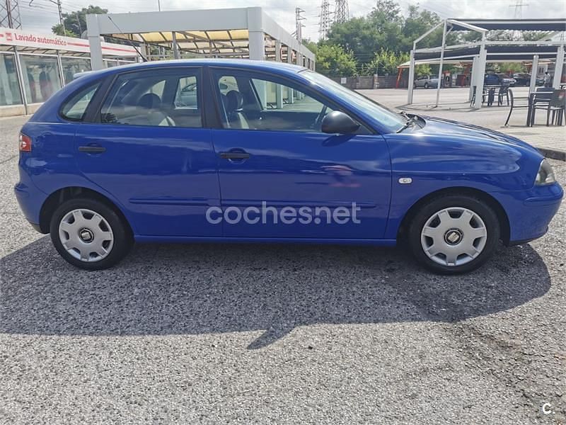 Negro Usado 2003 Seat Ibiza Stella Berlina | 3000 € (Caro) - Imagen 1/4